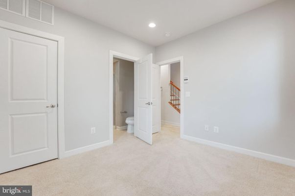 Bathroom, Empty room, Interior, Recessed Lighting