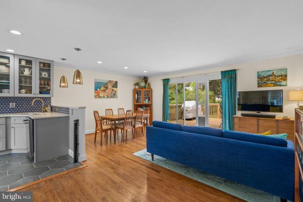 Dining room, Interior, Kitchen, Living room, Pendant Lights, Recessed Lighting, Wood Texture Flooring