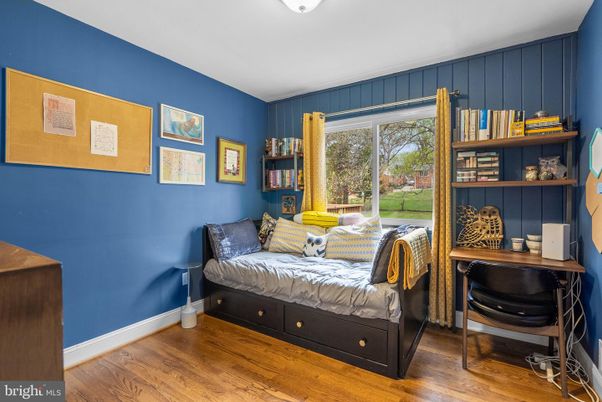 Bedroom, Home Office, Interior, Wood Texture Flooring