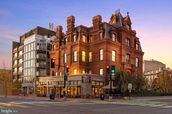 Exterior, Facade, Condo Building