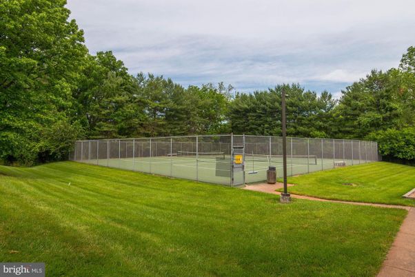 Exterior, Tennis Courts