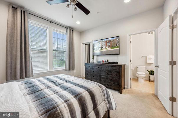 Bathroom, Bedroom, Interior, Recessed Lighting