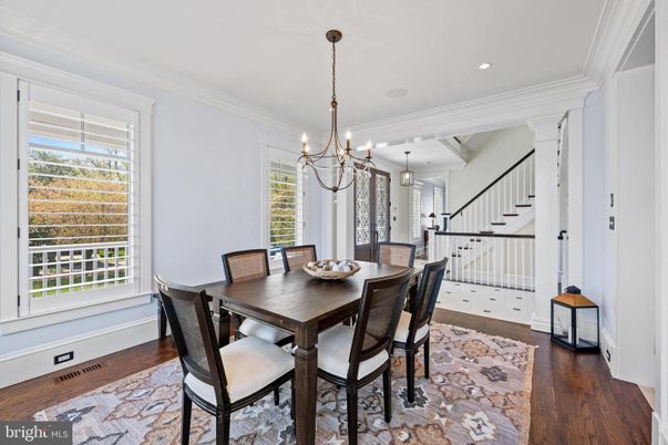 Chandelier, Dining room, Interior, Pendant Lights, Recessed Lighting, Wood Texture Flooring