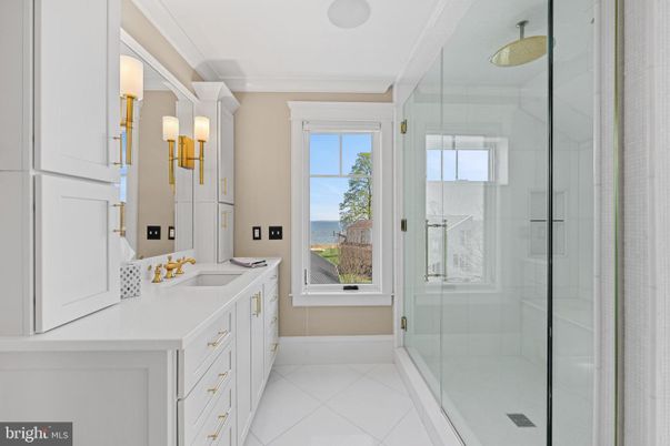 Bathroom, Glass Shower, Interior, Water