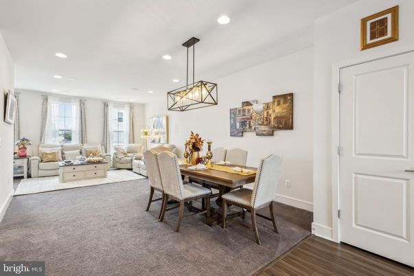 Dining room, Interior, Living room, Pendant Lights, Recessed Lighting, Wood Texture Flooring