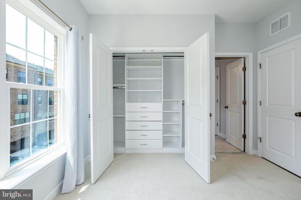 Interior, Walk-in Closets