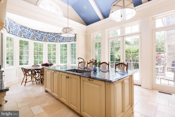 Dining room, Interior, Pendant Lights
