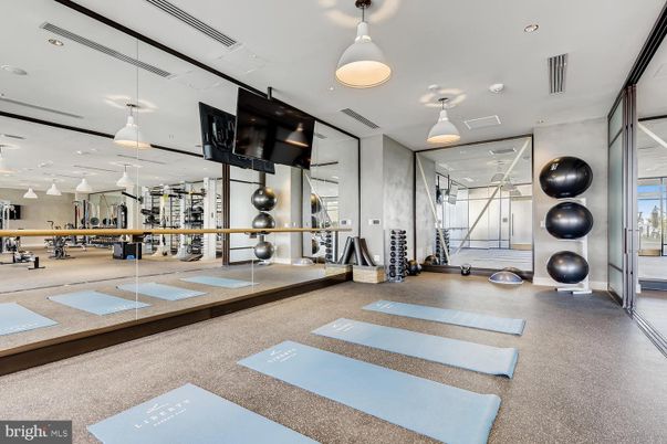 Fitness Equipment, Interior, Pendant Lights, Recessed Lighting