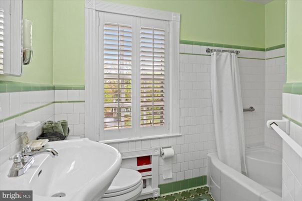 Bathroom, Interior