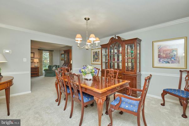 Chandelier, Dining room, Interior