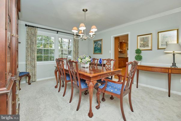 Chandelier, Dining room, Interior
