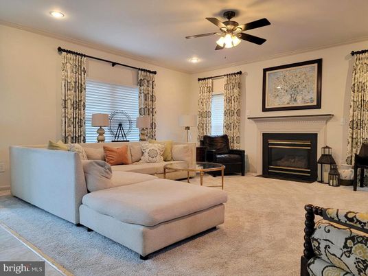 Fireplace, Interior, Living room, Recessed Lighting