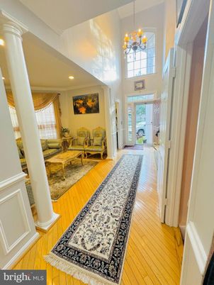 Chandelier, Interior, Living room, Recessed Lighting, Wood Texture Flooring