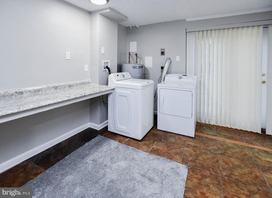 Interior, Recessed Lighting, Washer