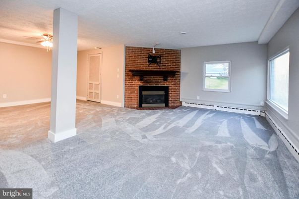 Empty room, Fireplace, Interior, Stone Walls