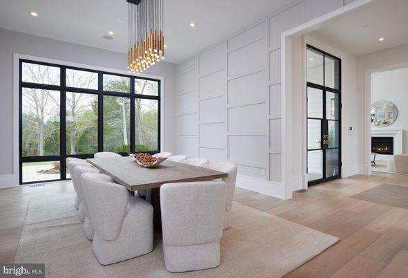 Dining room, Fireplace, Interior, Pendant Lights, Recessed Lighting, Wood Texture Flooring