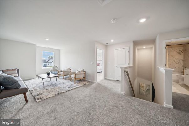 Interior, Living room, Marble Walls, Recessed Lighting
