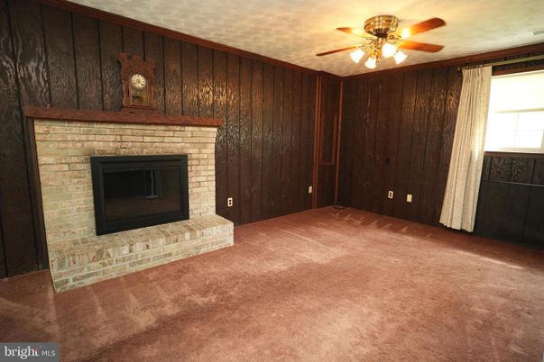 Empty room, Fireplace, Interior, Wooden Walls
