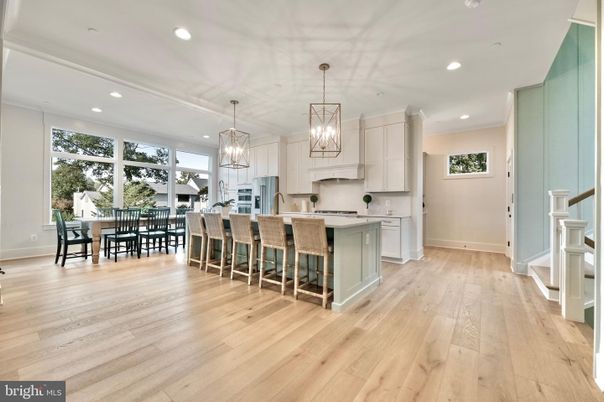 Dining room, Interior, Kitchen, Pendant Lights, Recessed Lighting, Wood Texture Flooring