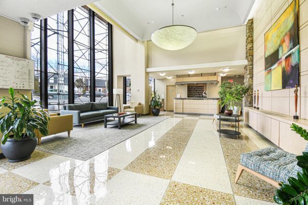 Interior, Living room, Pendant Lights, Recessed Lighting