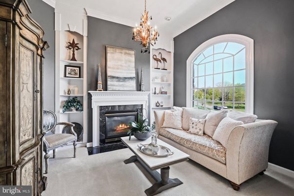 Chandelier, Fireplace, Interior, Living room