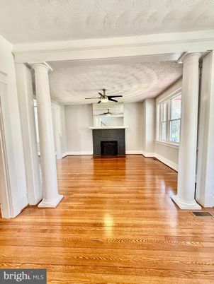Empty room, Fireplace, Interior, Wood Texture Flooring
