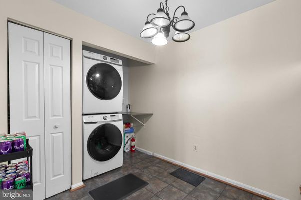 Interior, Utility Closets, Washer