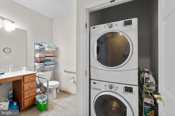Bathroom, Interior, Utility Closets, Washer