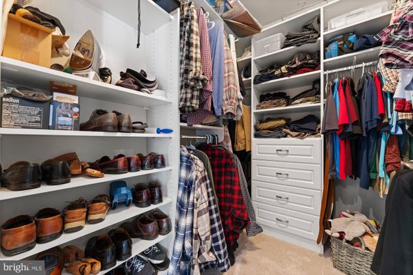 Interior, Walk-in Closets