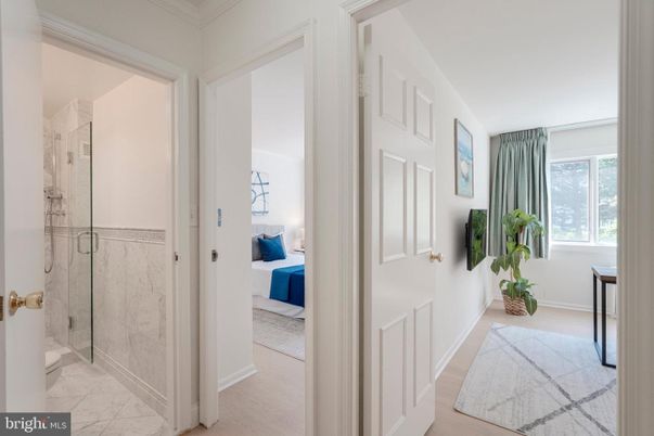Bathroom, Bedroom, Glass Shower, Interior, Marble
