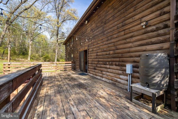 Exterior, Wood Texture Flooring