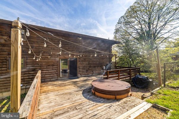 Exterior, Hot Tub