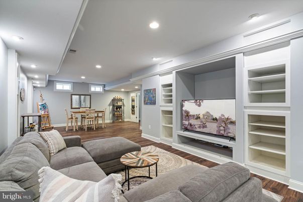 Dining room, Interior, Living room, Recessed Lighting, Wood Texture Flooring