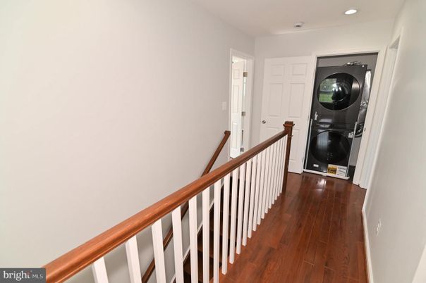 Interior, Recessed Lighting, Utility Closets, Washer, Wood Texture Flooring