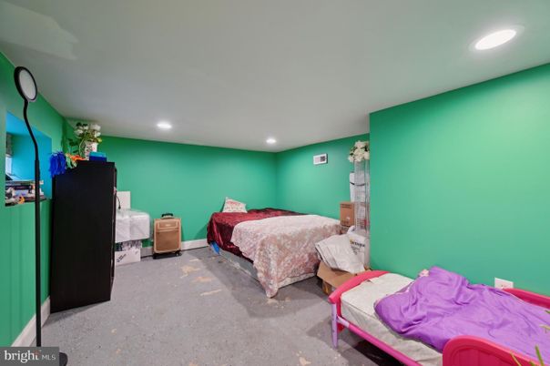 Bedroom, Interior, Recessed Lighting