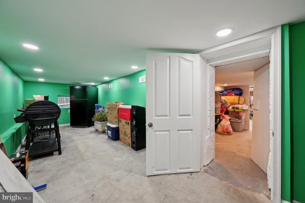 Interior, Recessed Lighting