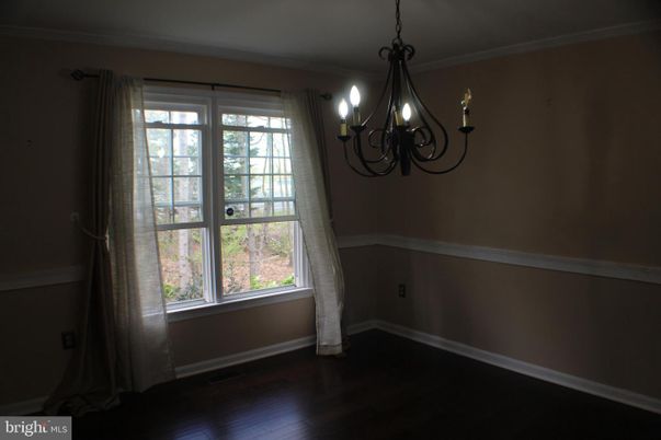 Chandelier, Empty room, Interior, Wood Texture Flooring