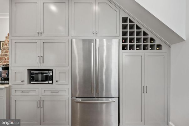 Interior, Kitchen, Stainless Steel Appliances