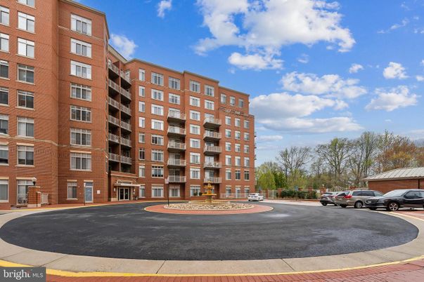 Exterior, Facade, Condo Building