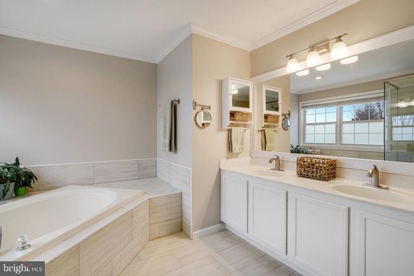 Bathroom, Dual Sink Vanities, Glass Shower, Interior