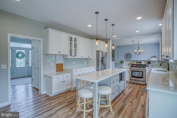 Chandelier, Interior, Kitchen, Pendant Lights, Recessed Lighting, Stainless Steel Appliances, Wood Texture Flooring