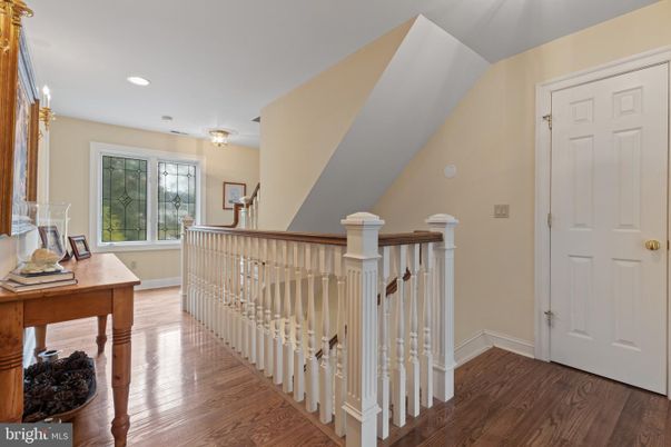 Chandelier, Interior, Recessed Lighting, Wood Texture Flooring