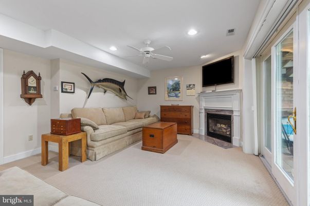 Fireplace, Interior, Living room, Recessed Lighting