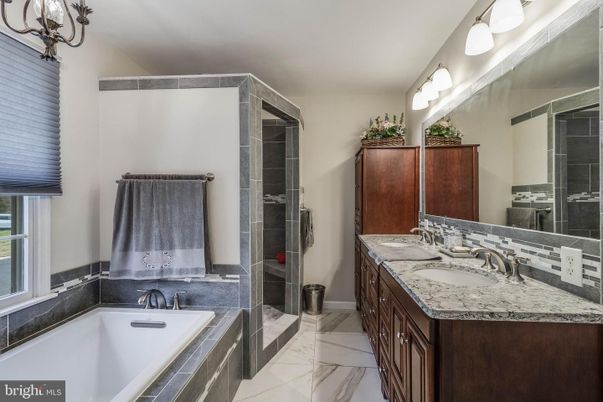 Bathroom, Dual Sink Vanities, Interior, Marble