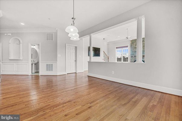 Empty room, Interior, Pendant Lights, Recessed Lighting, Wood Texture Flooring
