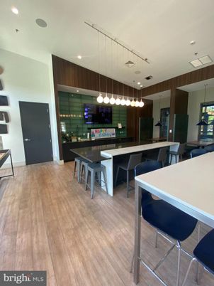 Interior, Pendant Lights, Recessed Lighting, Wood Texture Flooring