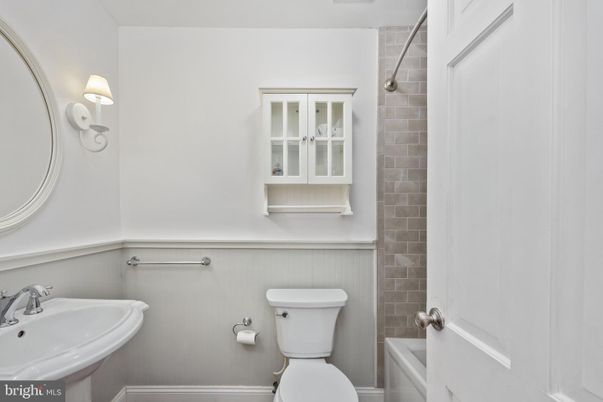 Bathroom, Interior