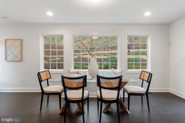 Dining room, Interior, Recessed Lighting