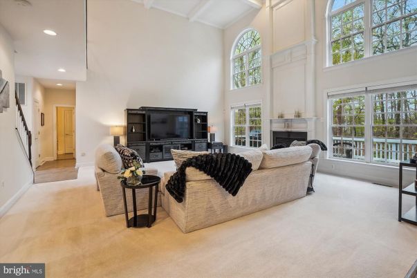 Fireplace, Interior, Living room, Recessed Lighting