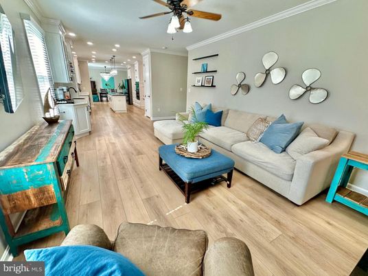 Interior, Kitchen, Living room, Pendant Lights, Recessed Lighting, Wood Texture Flooring